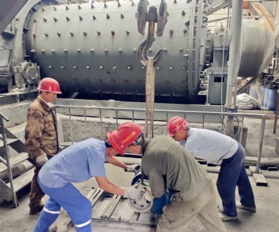 王家河選礦廠 | 清涼護航戰(zhàn)高溫，多維發(fā)力保生產(chǎn)